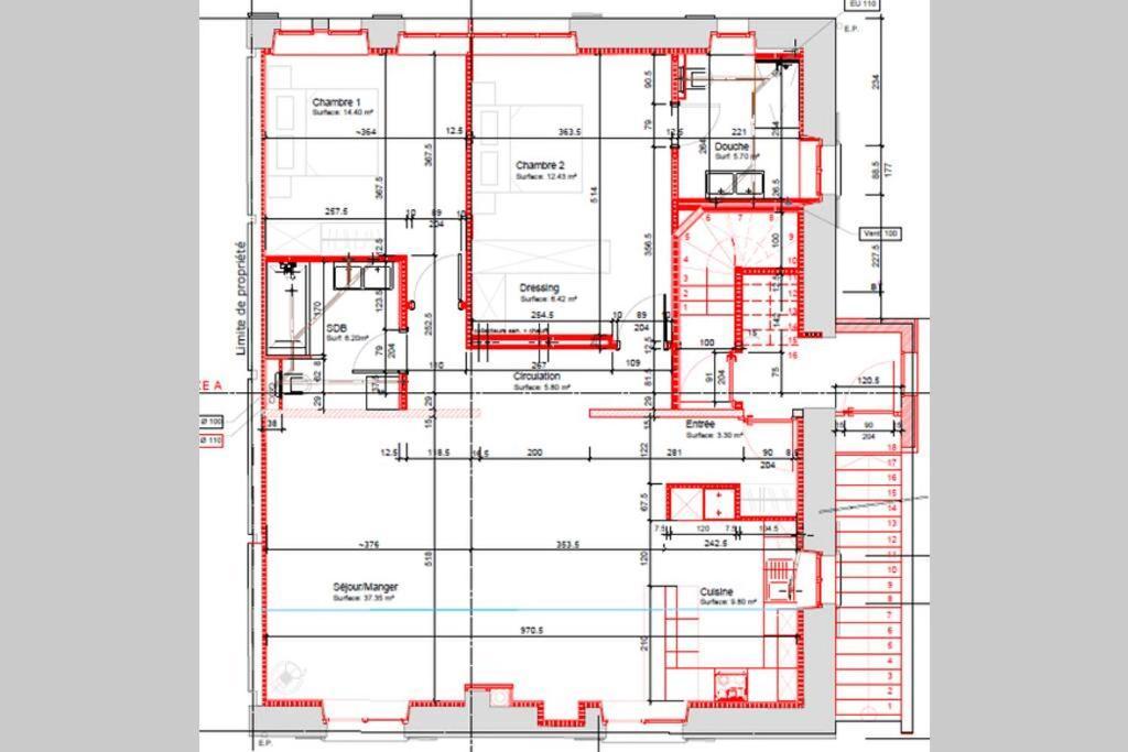 Marin Voeens, St-Blaise, Logement Entier - 2 Chambres מראה חיצוני תמונה