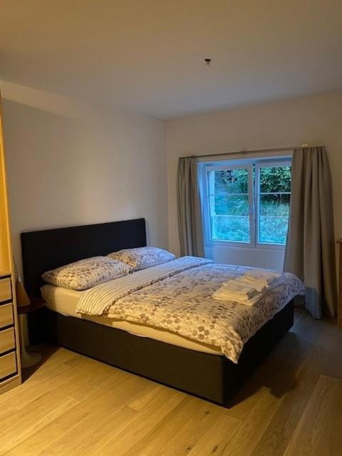 Marin Voeens, St-Blaise, Logement Entier - 2 Chambres מראה חיצוני תמונה